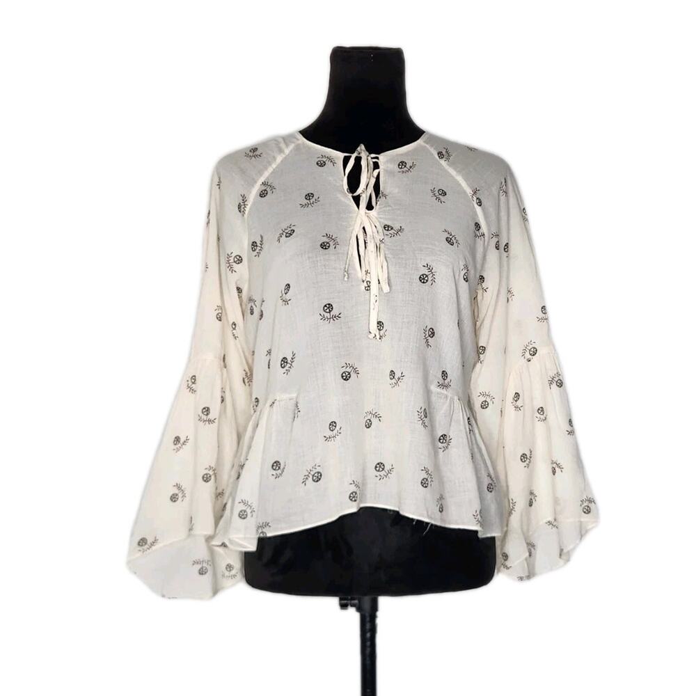 Marni Cotton Blouse IT 42 US 6 Cream Bell Sleeve Boho Tie Neck Top